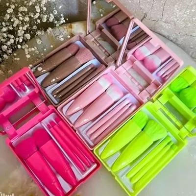 ست براش ۵ تیکه جعبه و آینه دار